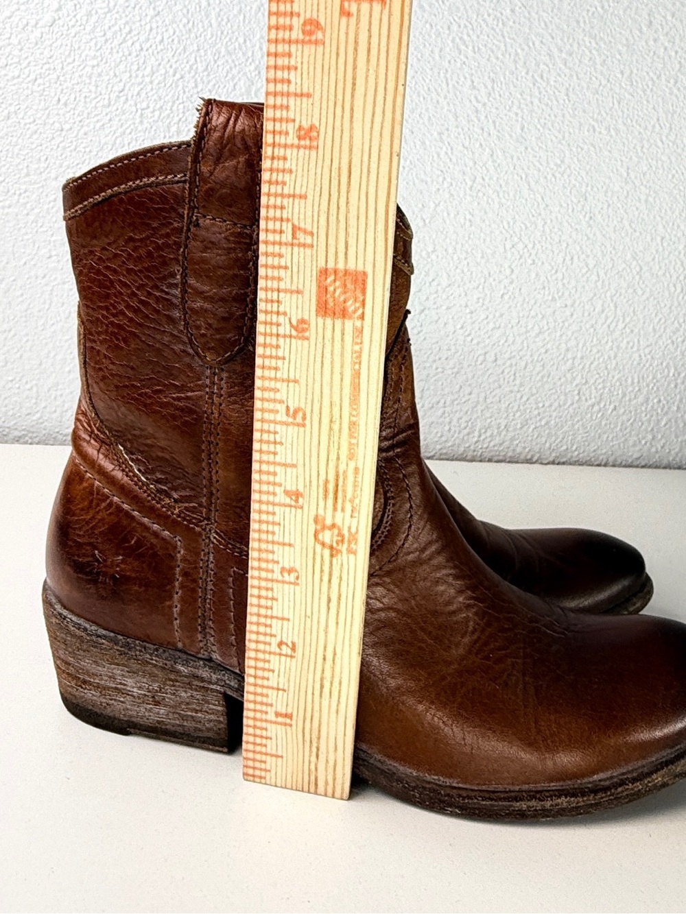 Frye Brown Leather Short Western Boots Womens 5.5 B Cowboy Ankle bootie - Picture 2 of 16